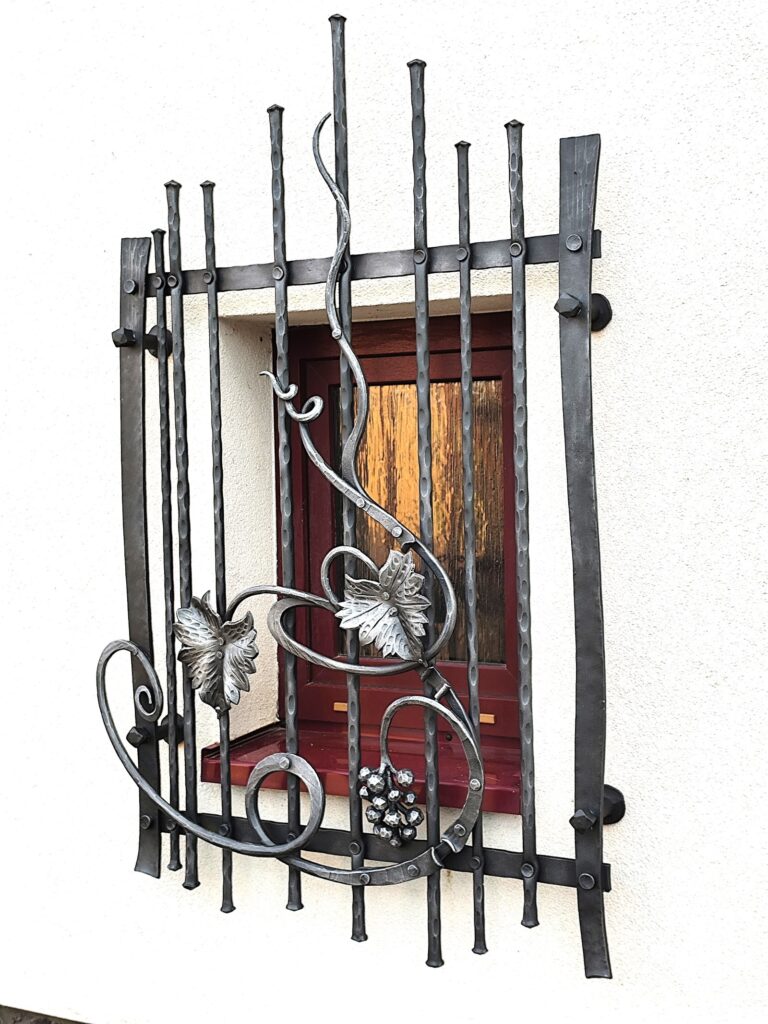 Mříž do vinného sklepa