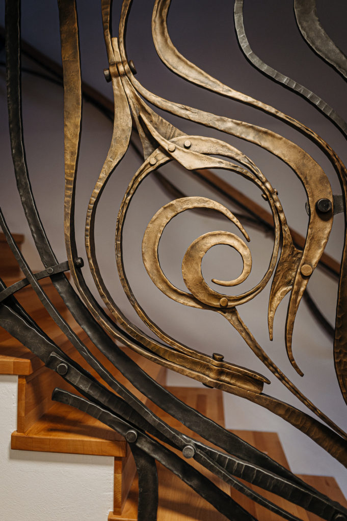 Detail unikátního kovaného zábradlí